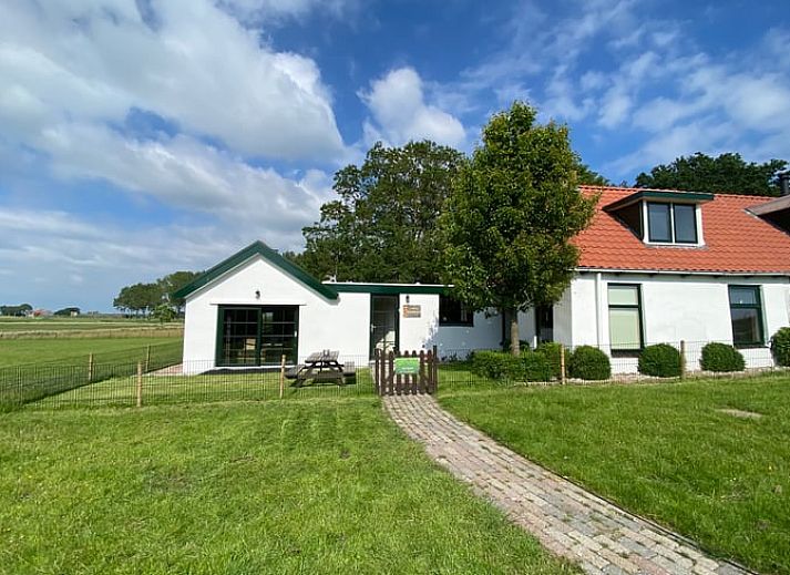 Guest house 061212 • Holiday property IJsselmeer • Vakantiehuis in Warns 