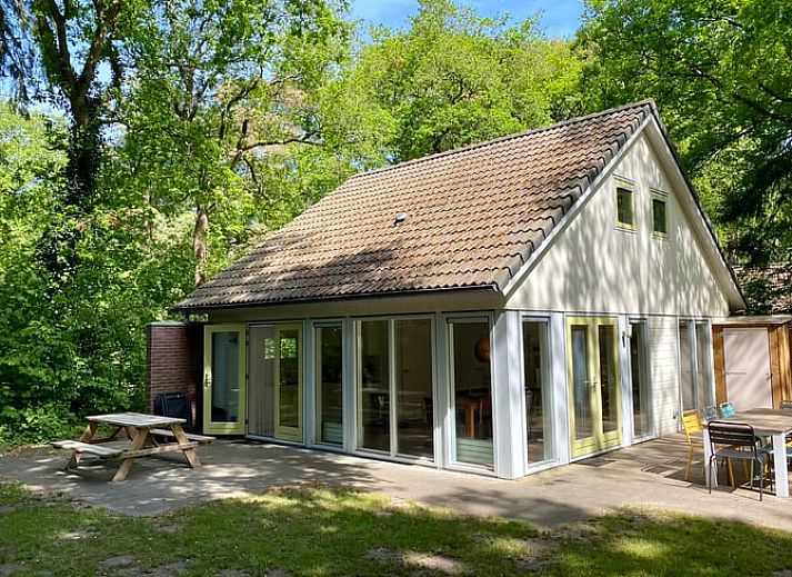 Verblijf 230110 • Vakantiewoning Friese bossen • Huisje in Oudemirdum 