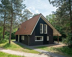 Guest house 321161 • Bungalow Veluwe • Miggelenberg | 8-persoons bungalow | 8L 