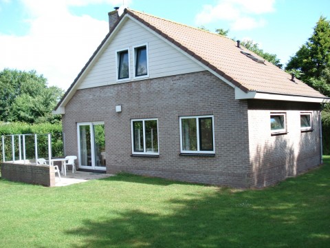 Verblijf 010140 &bull; Bungalow Waddeneilanden &bull; bungalow B 8pers 