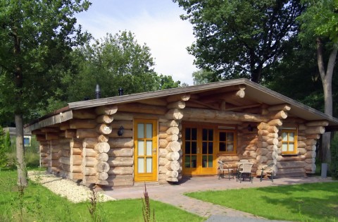 Verblijf 200301 &bull; Bungalow Drenthe &bull; Houten Canadese Bungalow 