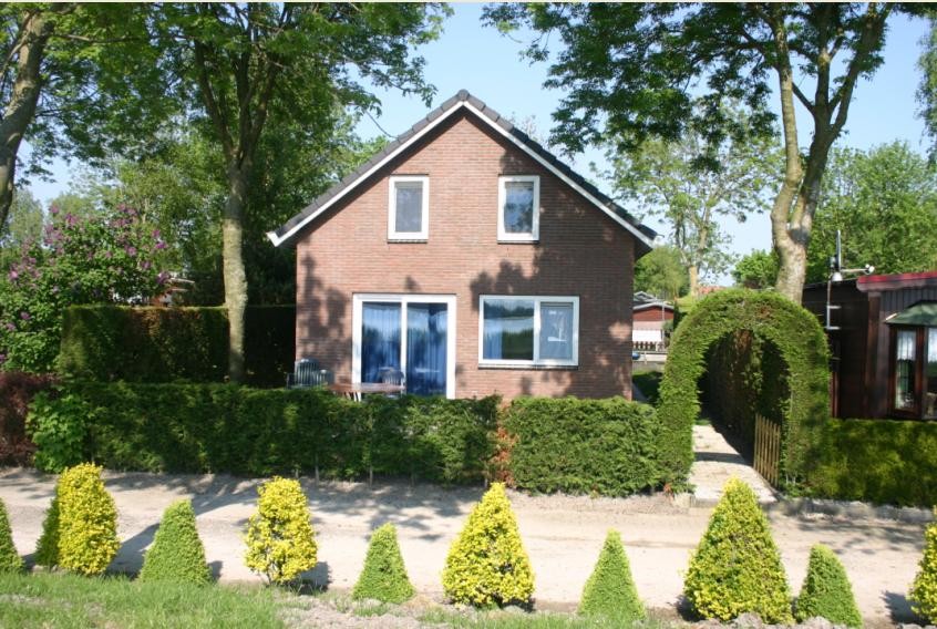 Verblijf 460102 &bull; Bungalow Noord-Holland &bull; Waterlelie 