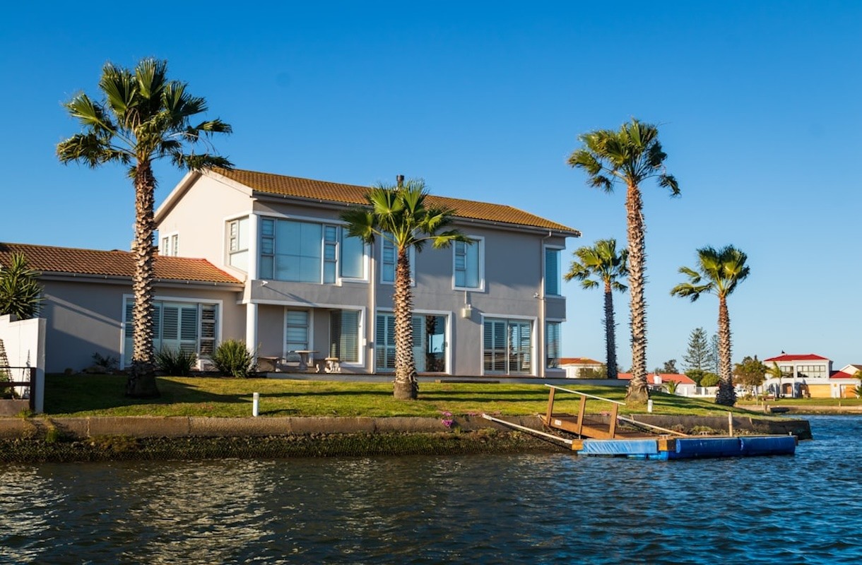 Een sfeervol vakantiehuis creëren met de kracht van epoxy