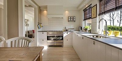 Design & comfort: Hoe Nederlandse vakantiehuizen traditie en modern wonen verenigen