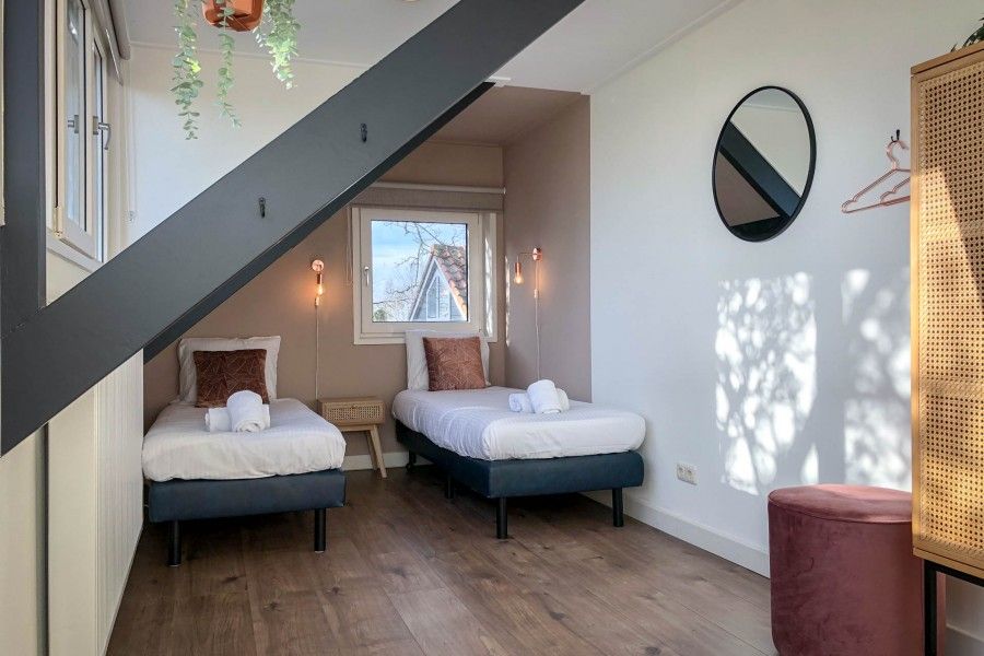 Unterkunft 01011032 - Ferienhaus Texel - Unieke 10 pers. Farm Lodge De Vuurtoren op 'Hoeve Vianen' 