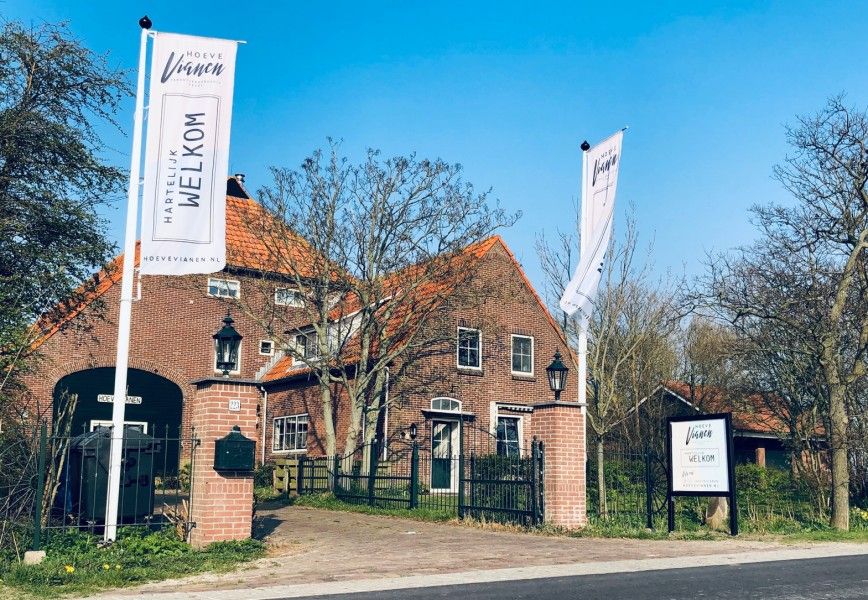 Unterkunft 01011032 - Ferienhaus Texel - Unieke 10 pers. Farm Lodge De Vuurtoren op 'Hoeve Vianen' 