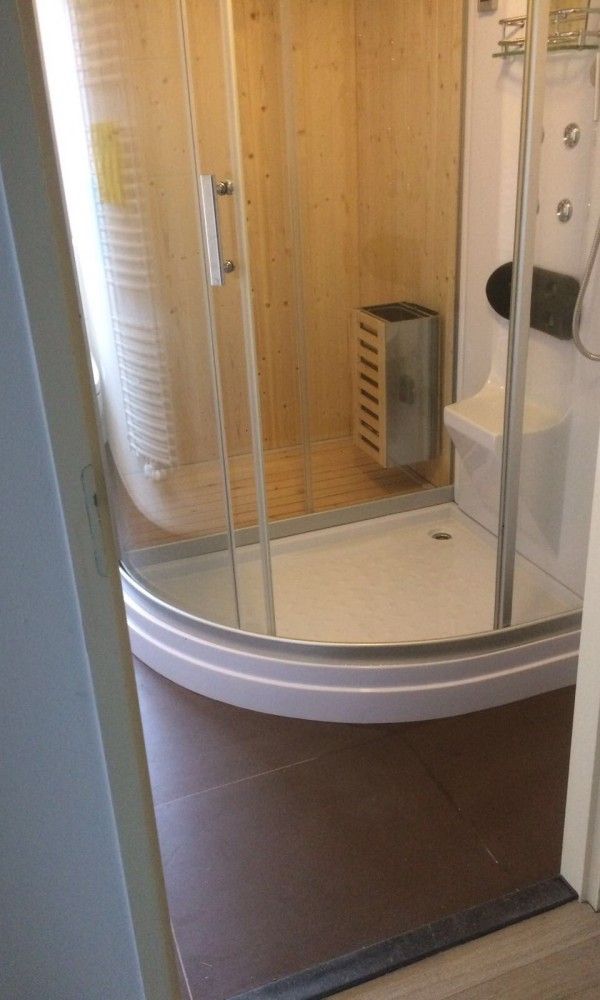 Guest house 01011057 - Bungalow Texel - Krim 661 met Ruime tuin, Stuga en BBQ en Sauna