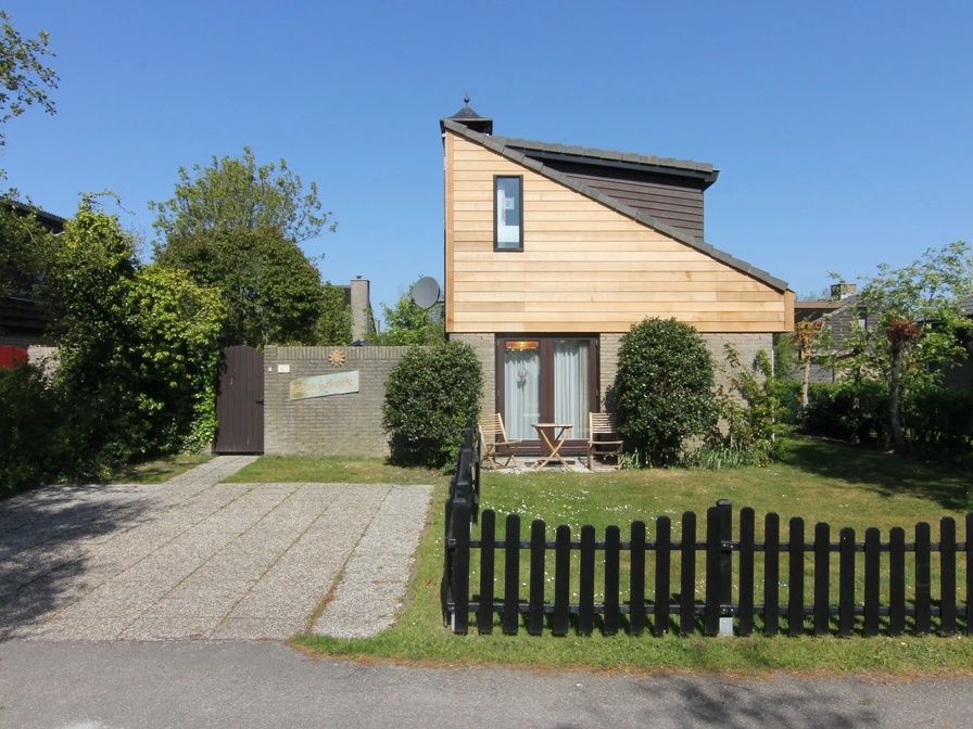 Vacation home A 167 in De Cocksdorp, Texel, offers charming accommodation with a sunny terrace and green surroundings on the Wadden Islands.