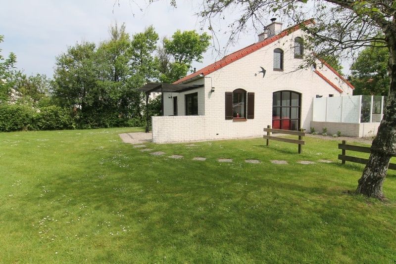 Vacation home D 745 in De Cocksdorp, Texel offers a spacious garden and charming architecture for a relaxing stay on the Wadden Islands.