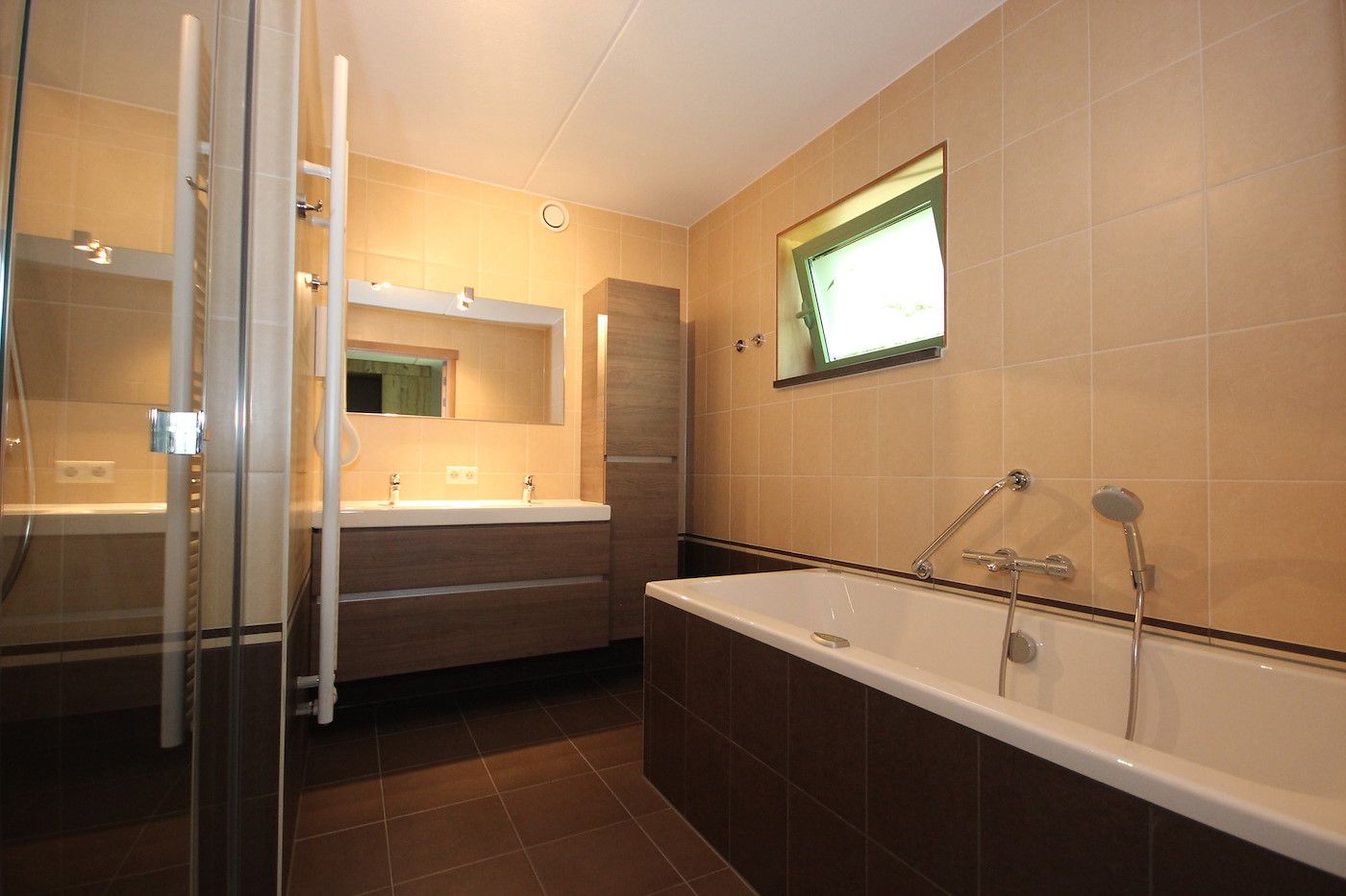 Guest house 0101772 - Holiday property Texel - De Witte Hoek villa 170m2 138