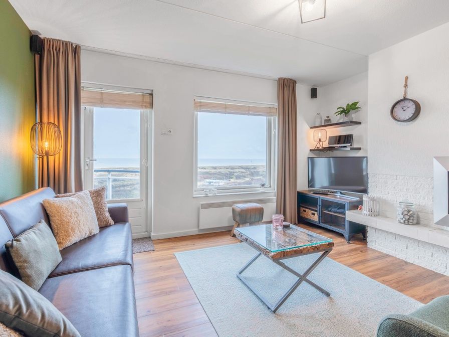 Gezellige woonkamer in Appartement Juliana 166 Zeezicht, De Koog, Texel met uitzicht op zee.