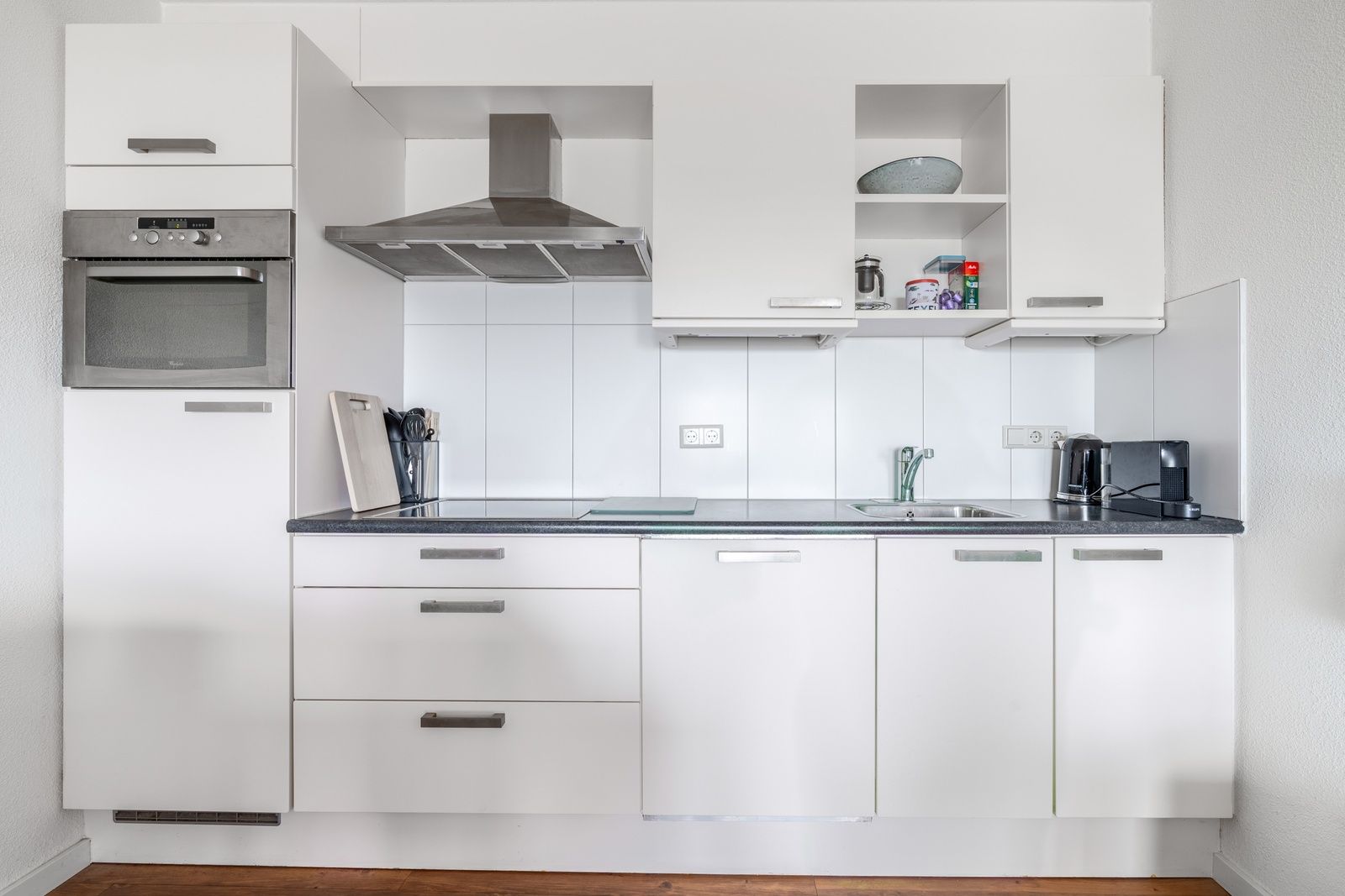 Moderne keuken van Appartement Juliana 166 Zeezicht, De Koog, Texel met alle voorzieningen.