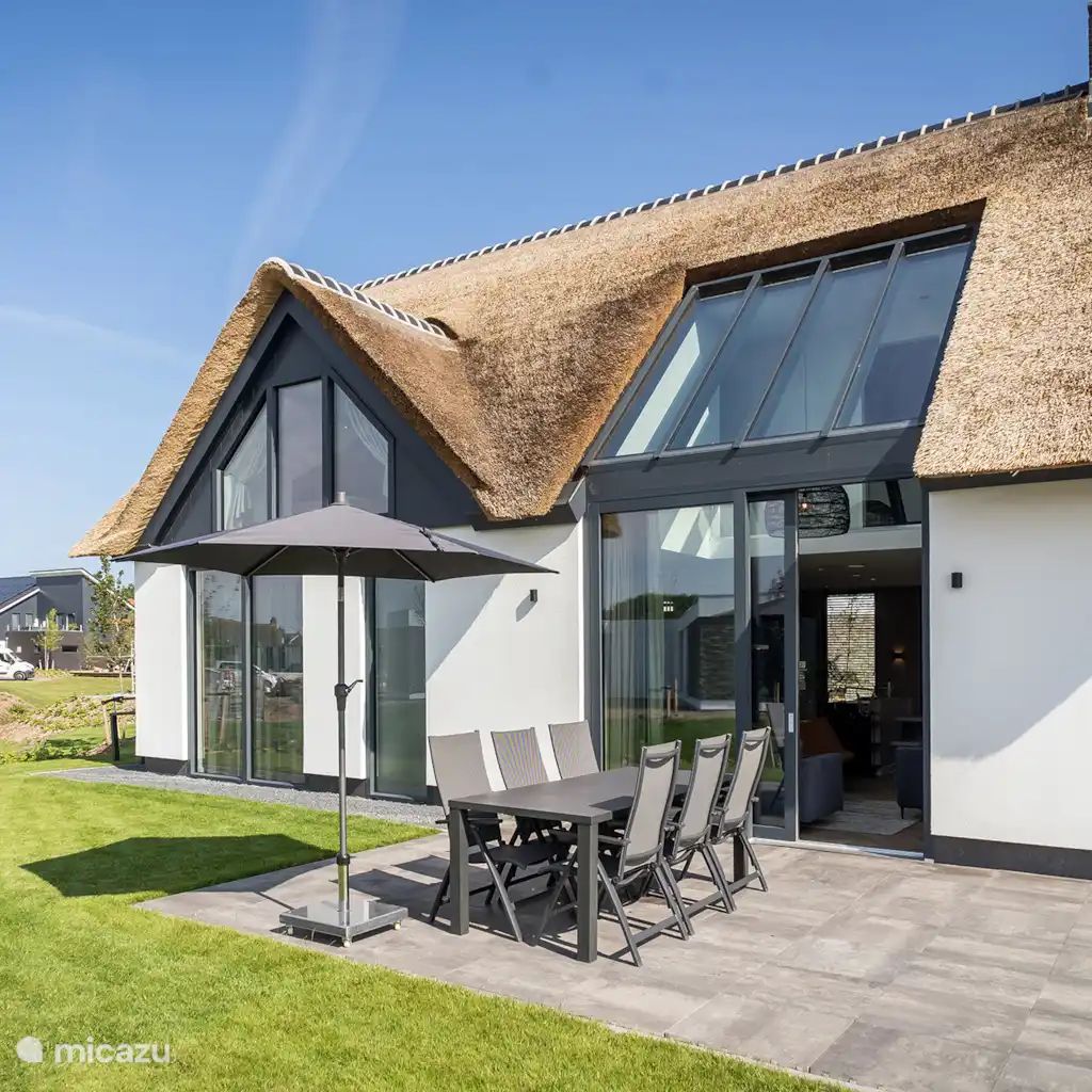 Guest house 0102510 - Holiday property Texel - Luxe Familievilla 1-6 personen