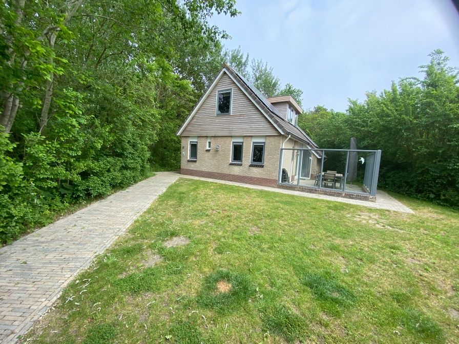 Ferienhaus Hoog Koog 18 in De Koog, Texel, mitten im Gruenen, ideal fuer Naturliebhaber im Bungalowpark Hoog Koog.