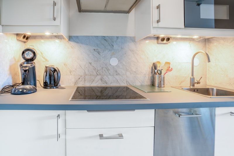 Vollstaendig ausgestattete Kueche in Appartement Juliana 068 Eiland en Zeezicht, De Koog, Texel.