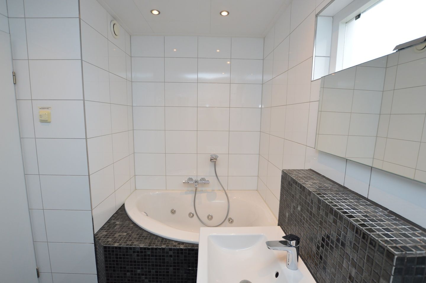 Tweede slaapkamer met twee eenpersoonsbedden in Vakantiehuis Stappeland 169, De Koog, Texel.