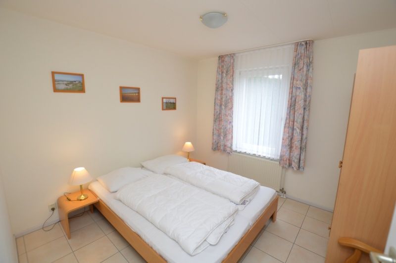 Comfortabele slaapkamer in Vakantiehuis Stappeland 168, De Koog, Texel.