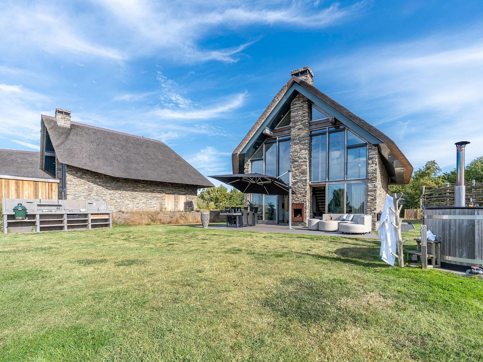 Guest house 0102790 - Holiday property Texel - Villa Buytenplaats 187