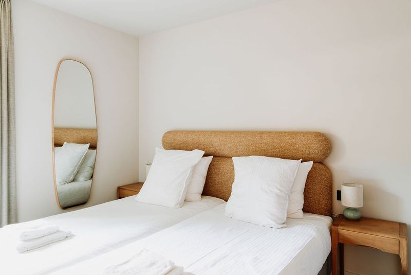 Komfortables, modern eingerichtetes Doppelzimmer im Luxury Apartment 4p, Den Burg, Texel.