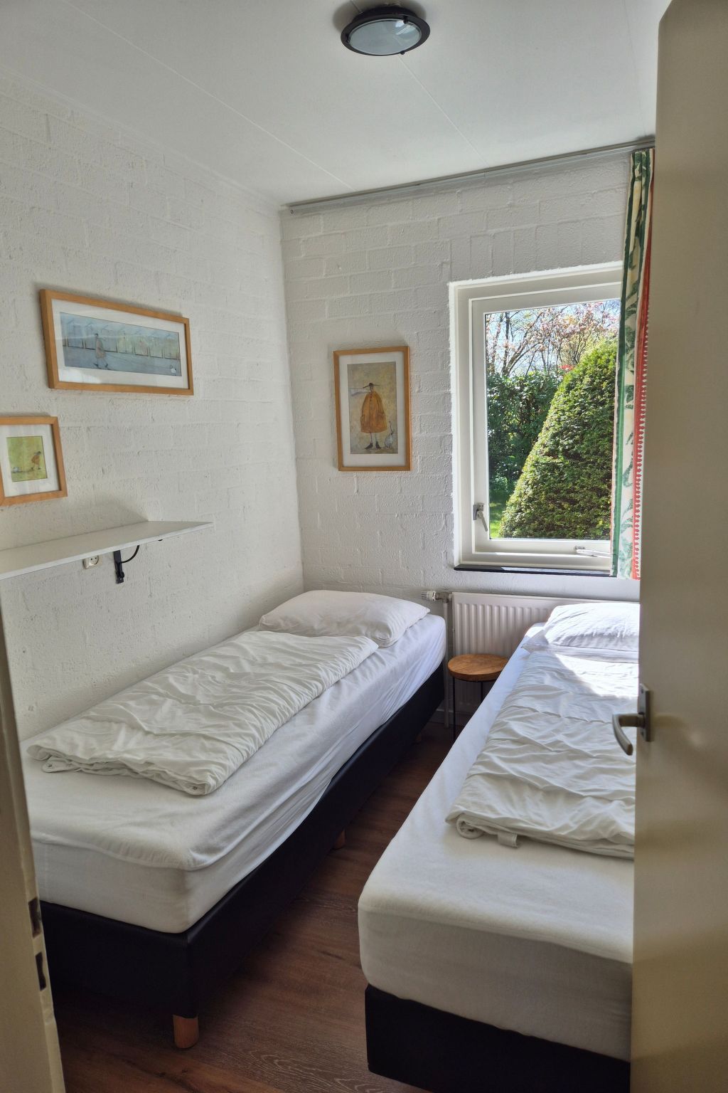 Verblijf 010461 - Vakantiewoning Texel - Vakantiehuis in Den Burg mit Möblierter Terrasse