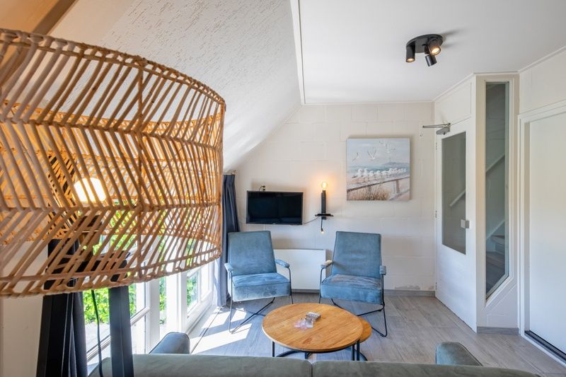 Stilvolle Einrichtung des Appartements Gouden Reaal 25 in Den Hoorn Texel mit modernen Moebeln.