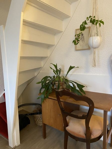 Gemuetliches Buero unter der Treppe in Klif 1 Wohnung 1, Den Hoorn Texel, Ferienunterkunft.