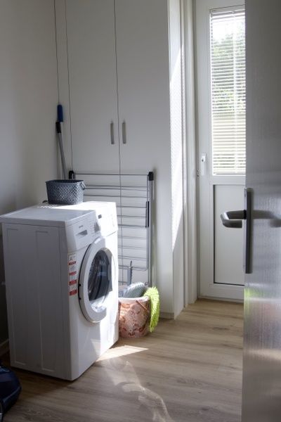 Praktische Waschkueche im Bungalowpark 't Hoogelandt - Bungalow-Texel, De Dennen, Texel.