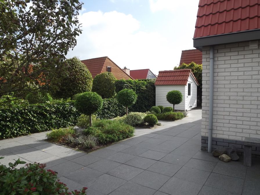 Ferienhaus Gortersmient 220 in De Dennen, Texel mit schoenem Garten und Terrasse.