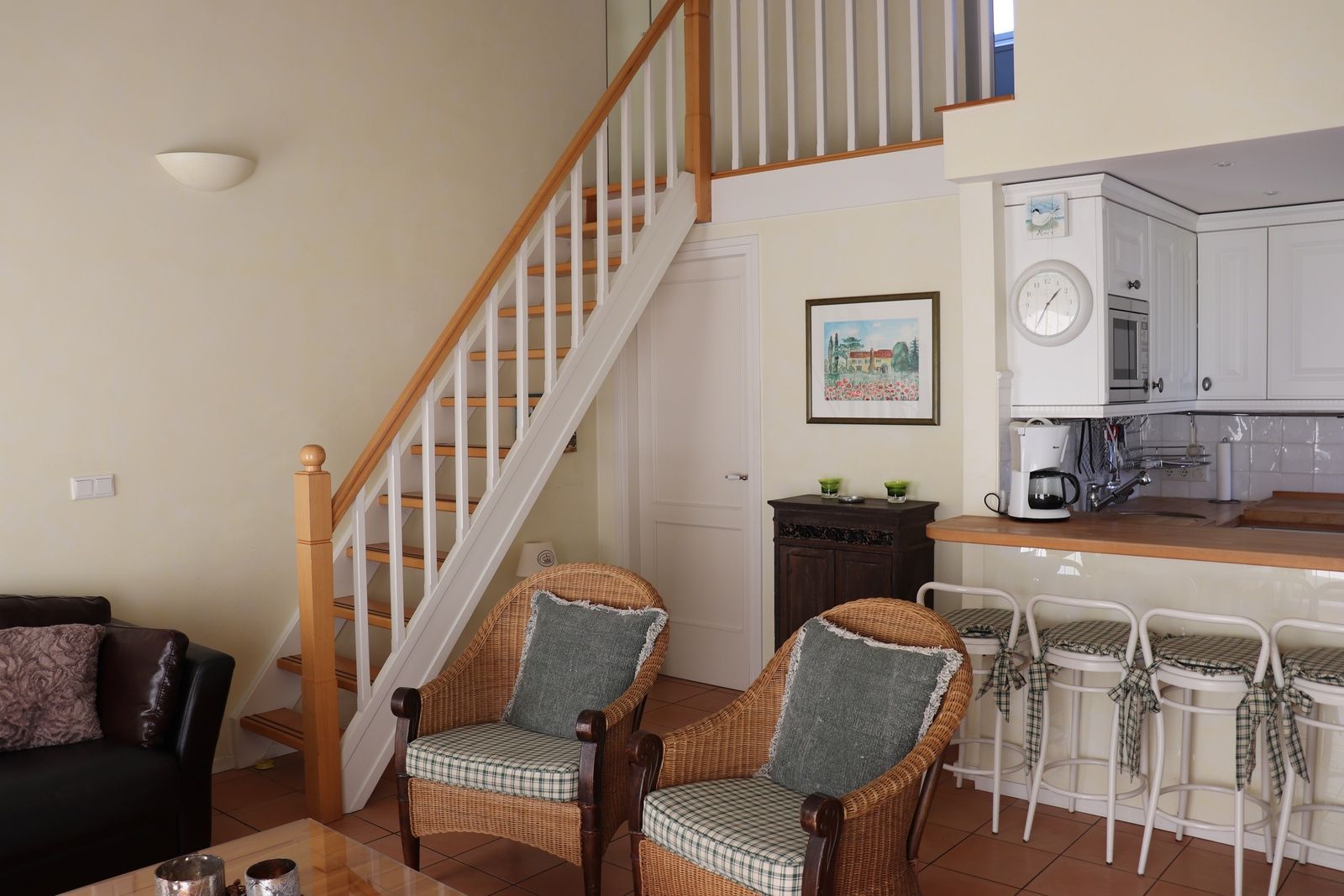 Trap naar bovenverdieping in Vakantiehuis Gortersmient 264, De Dennen, Texel.