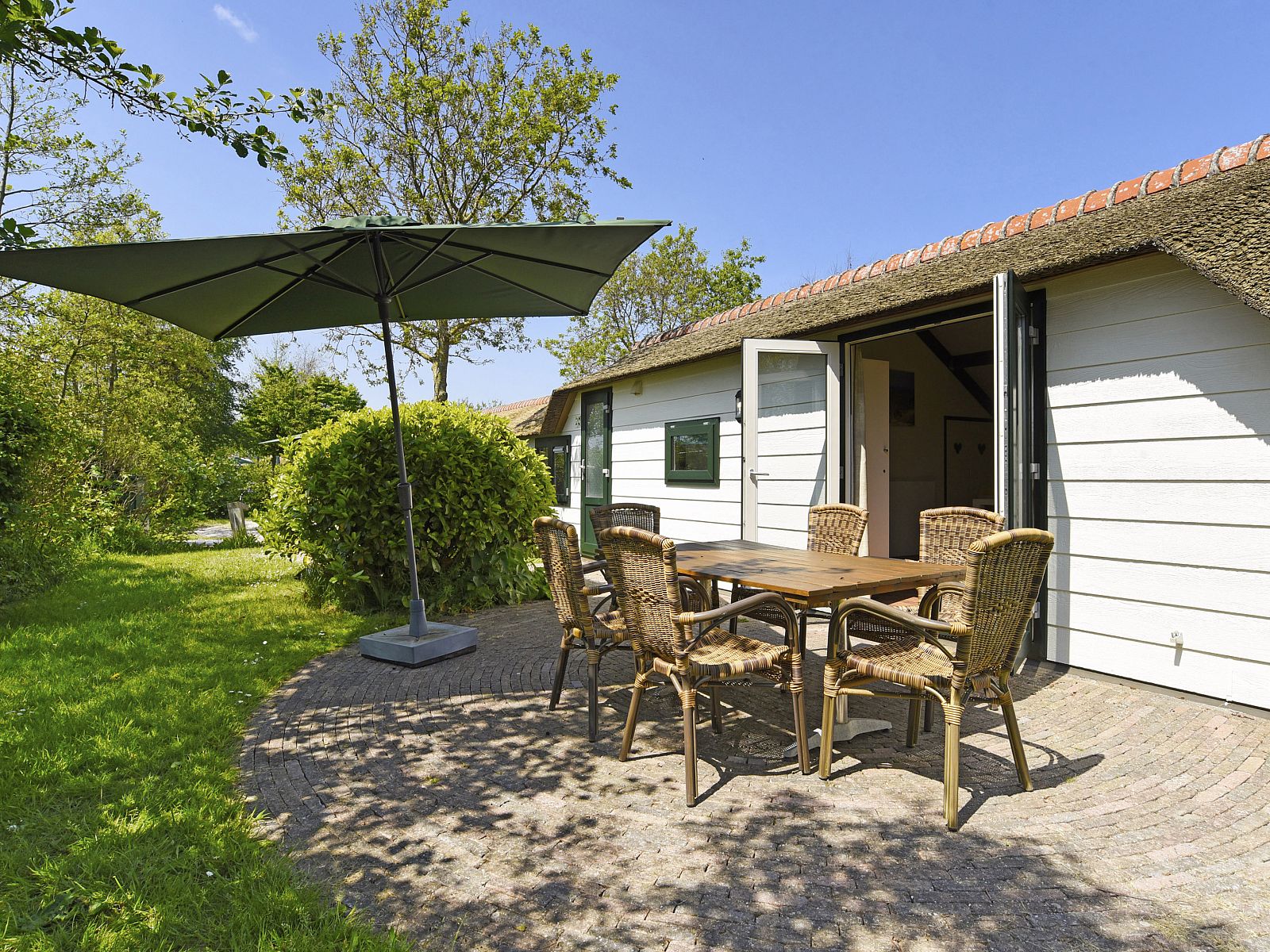 Verblijf 030929 - Bungalow Terschelling - Schuttersbos | 4-6-persoons cottage | 4-6D