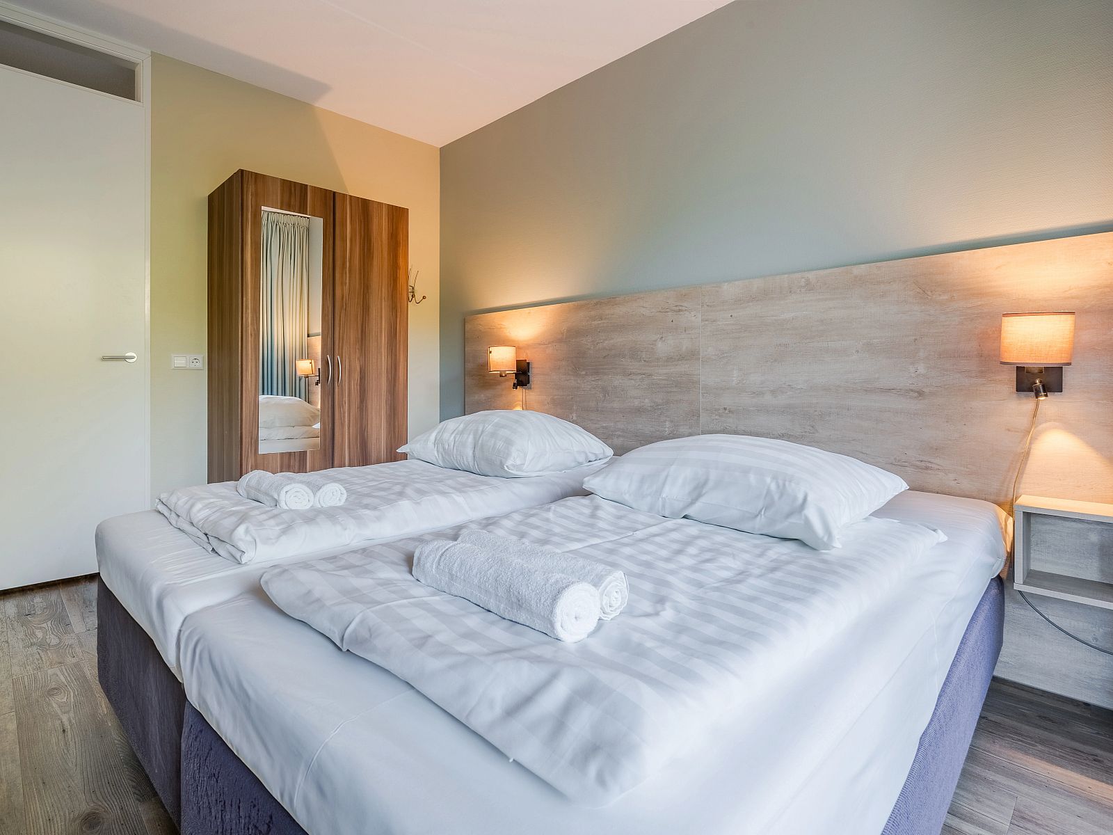 Verblijf 032214 - Bungalow Terschelling - West Terschelling | 6-persoons appartement | 6LA