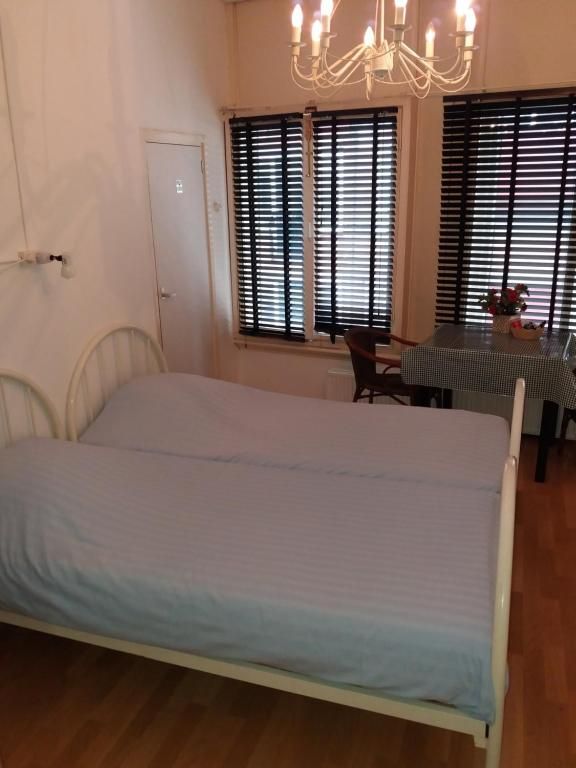Verblijf 033328 - Vakantiewoning Noordoost Groningen - Pension Tivoli