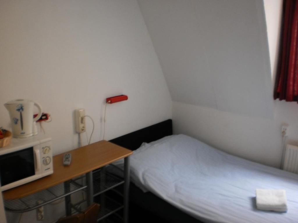 Verblijf 033328 - Vakantiewoning Noordoost Groningen - Pension Tivoli