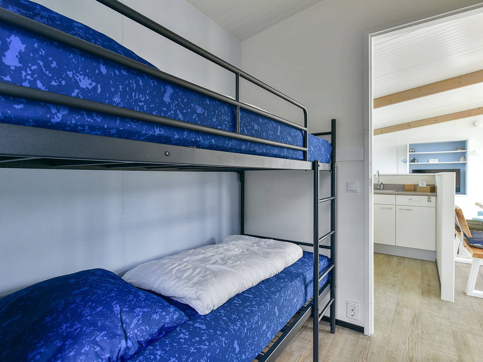 Gezellige kinderslaapkamer in Vrijstaande woning in Hollum, Ameland, met stapelbed.