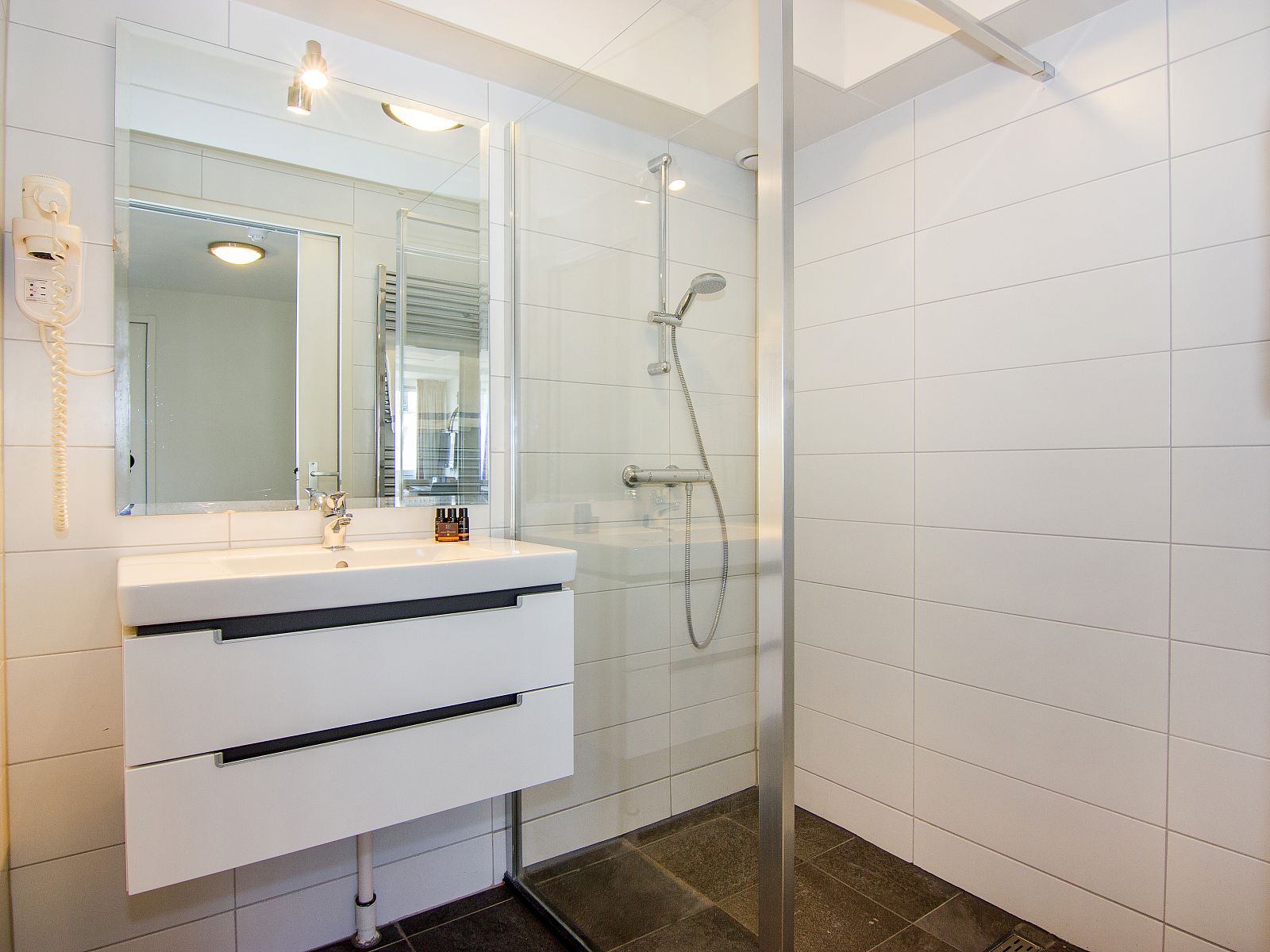 Verblijf 050170 - Bungalow Schiermonnikoog - Vitamaris | 2-4-persoons appartement | 2-4B1