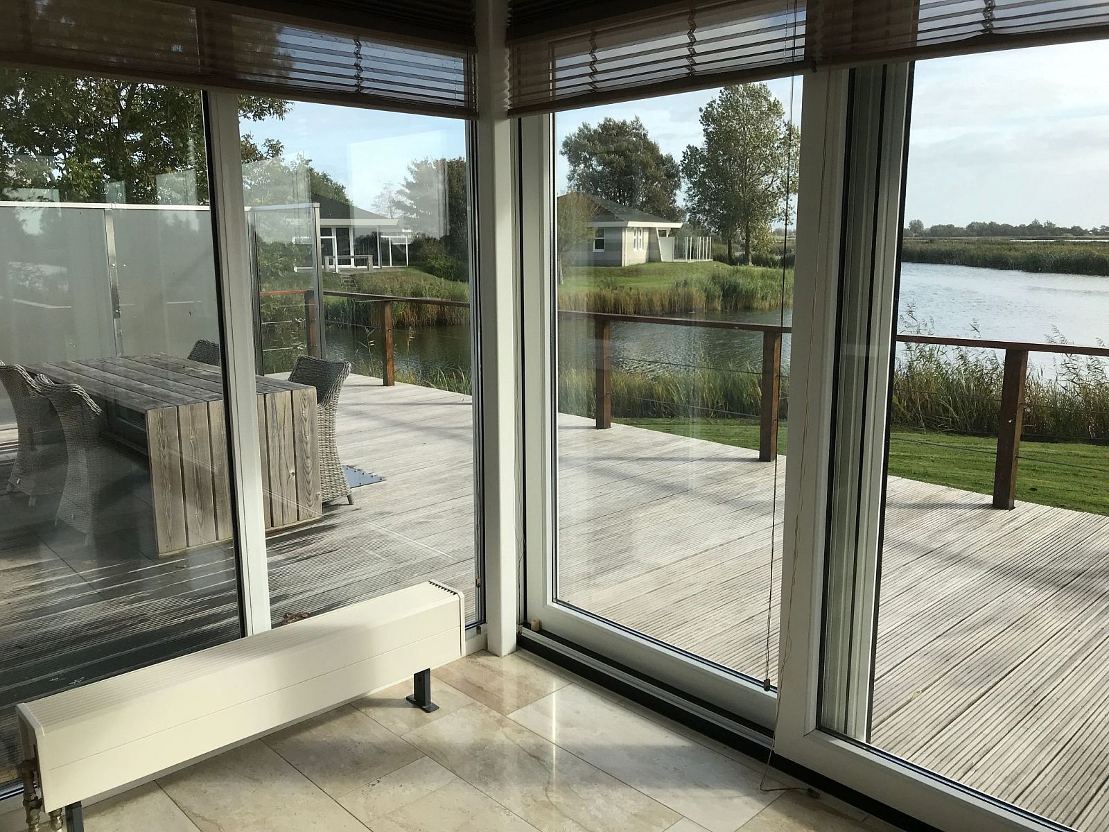 Verblijf 0601136 - Vakantiewoning IJsselmeer - Vakantiehuis mit Außen-Sauna und Außen-Whirlpool