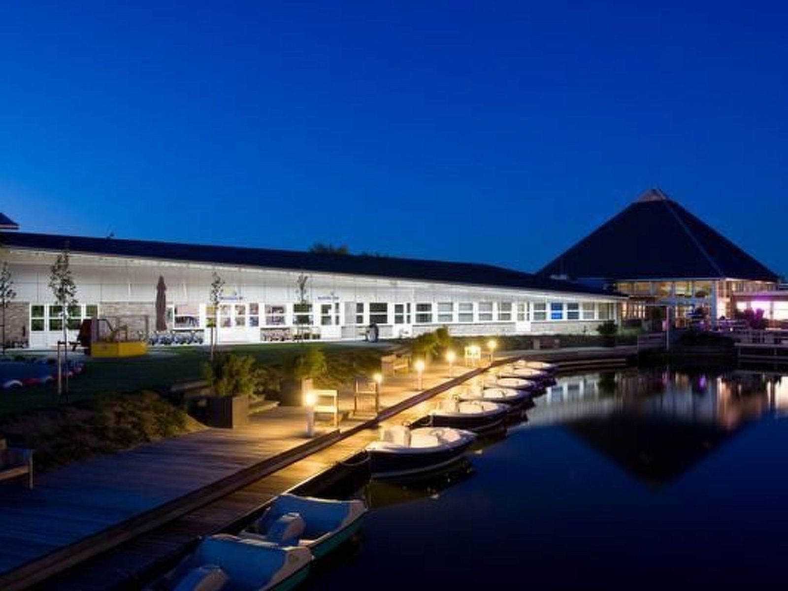 Verblijf 0601145 - Vakantiewoning IJsselmeer - Vakantiehuis FH Satijnduiker