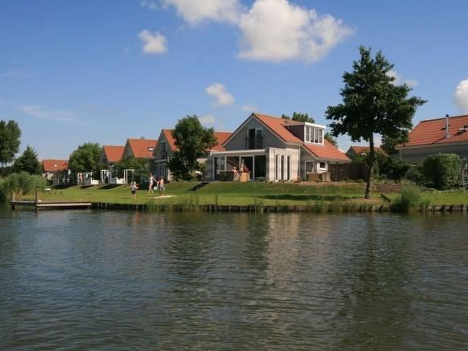 Verblijf 0601146 - Vakantiewoning IJsselmeer - Vakantiehuis Modernes Ferienhaus mit Sauna und Whirlpool