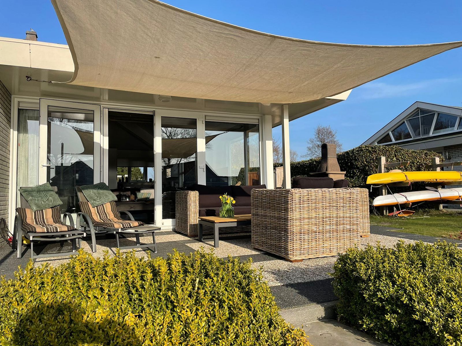 Guest house 0601148 - Holiday property IJsselmeer - Vakantiehuis Starvilla in Makkum mit Sauna und schöner Auss