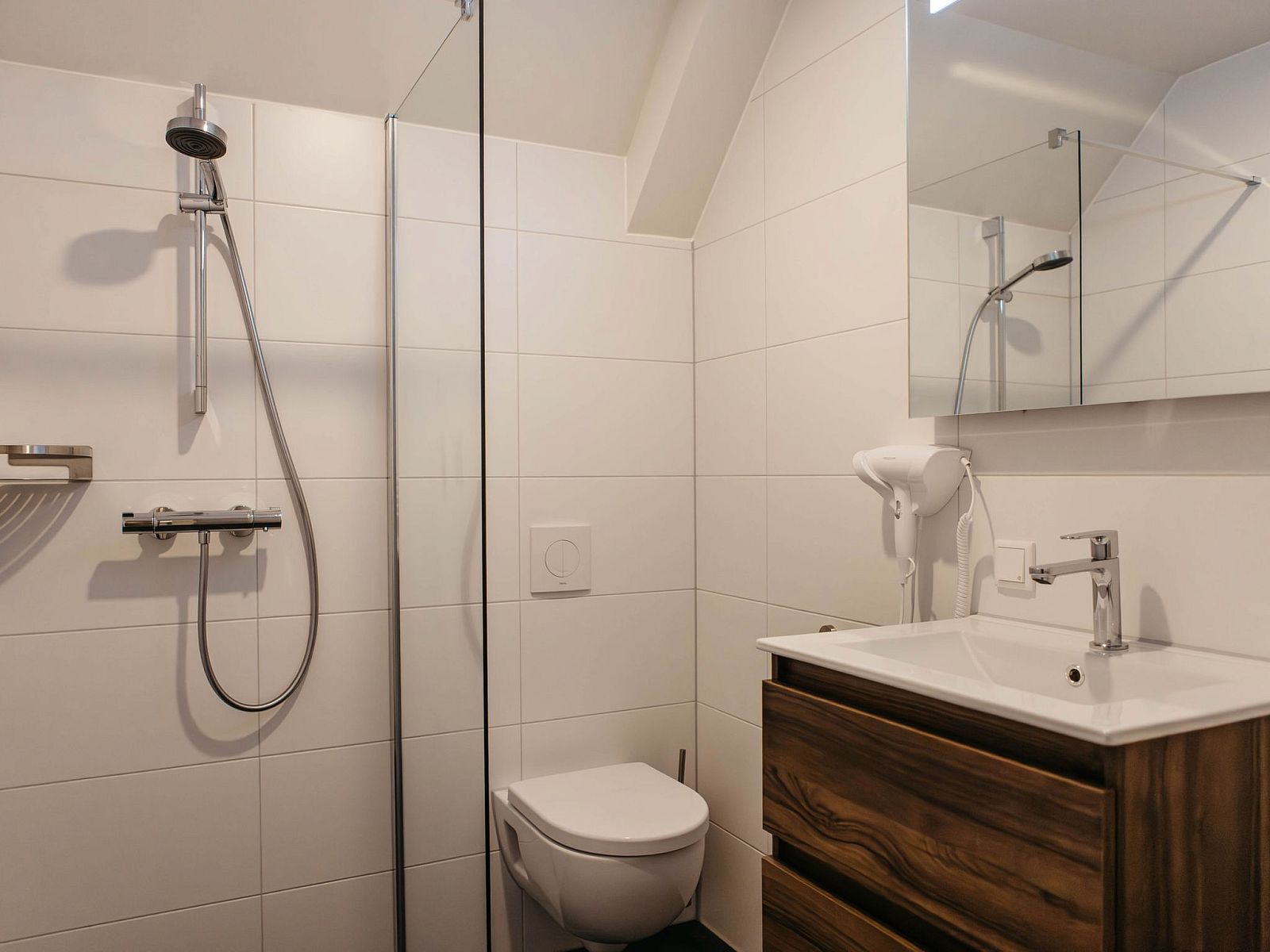 Unterkunft 070190 - Ferienhaus Heegermeer - Vakantiehuis Parc Pharshoeke - Watervilla sauna | 8p