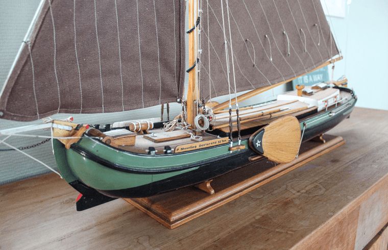 Guest house 070411 - Holiday property Heegermeer - Vakantiehuis in Oudega