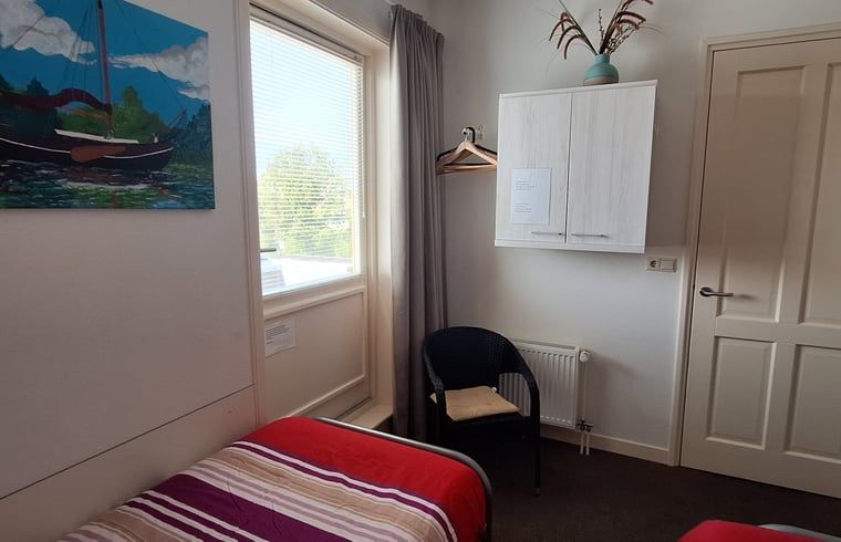 Guest house 080106 - Holiday property Fluessen - Vakantiehuisje in Koudum