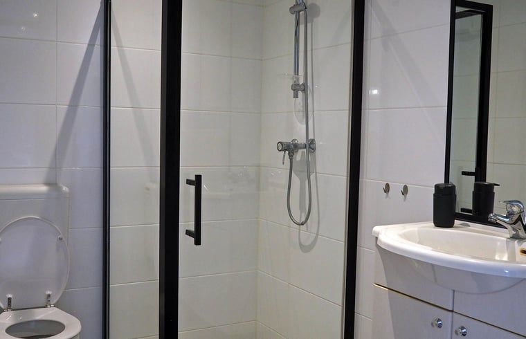 Verblijf 080407 - Vakantiewoning Fluessen - Vakantiehuisje in It Heidenskip