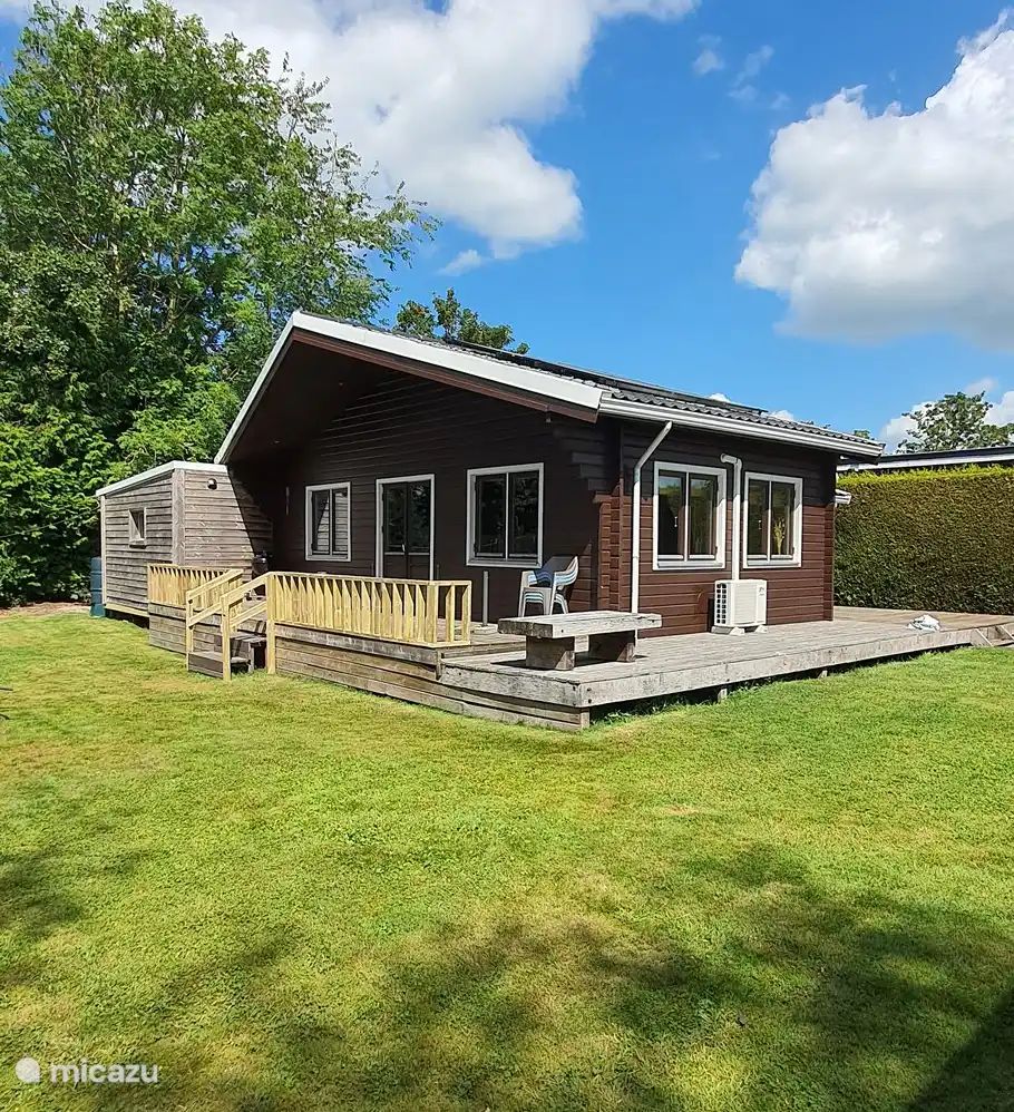 Guest house 100524 - Holiday property  - Finse woning dicht bij groot meer