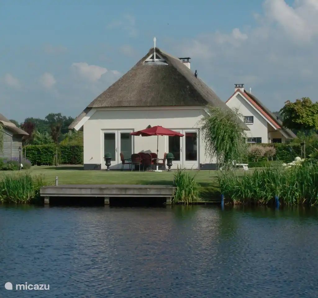 Guest house 110109 - Holiday property  - Wielewaal aan het Water Friesland