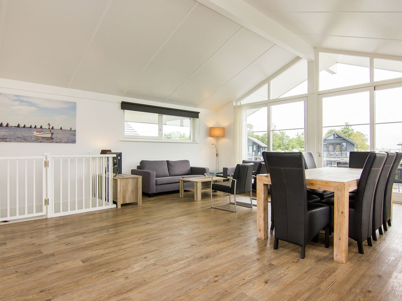 Esszimmer mit Aussicht im 8-Personen-Haus Waterpark Sneekermeer, Terherne.