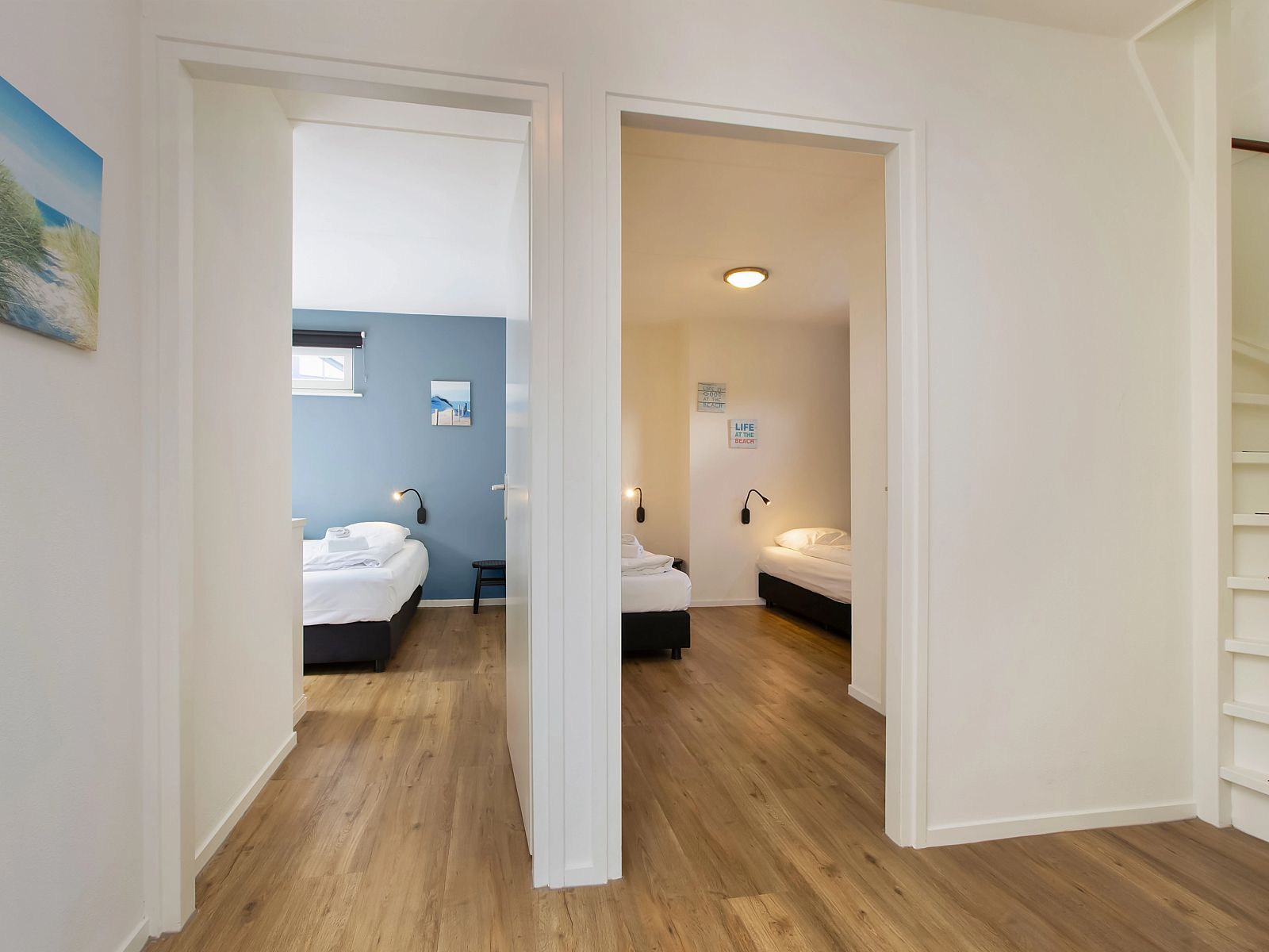 Badezimmer mit Dusche in Waterpark Sneekermeer 8-Personen-Haus, Terherne.