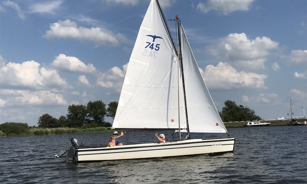 Guest house 120301 - Holiday property Sneekermeer - Bungalow Sneekermeer (+ zeilboot of sloep)