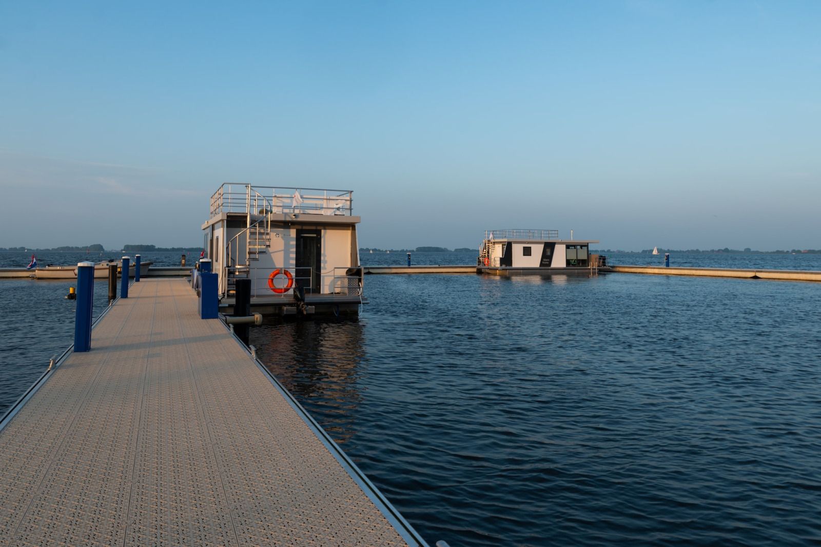 Unterkunft 120601 - Ferienhaus Sneekermeer - Houseboat «Agua Dolce»