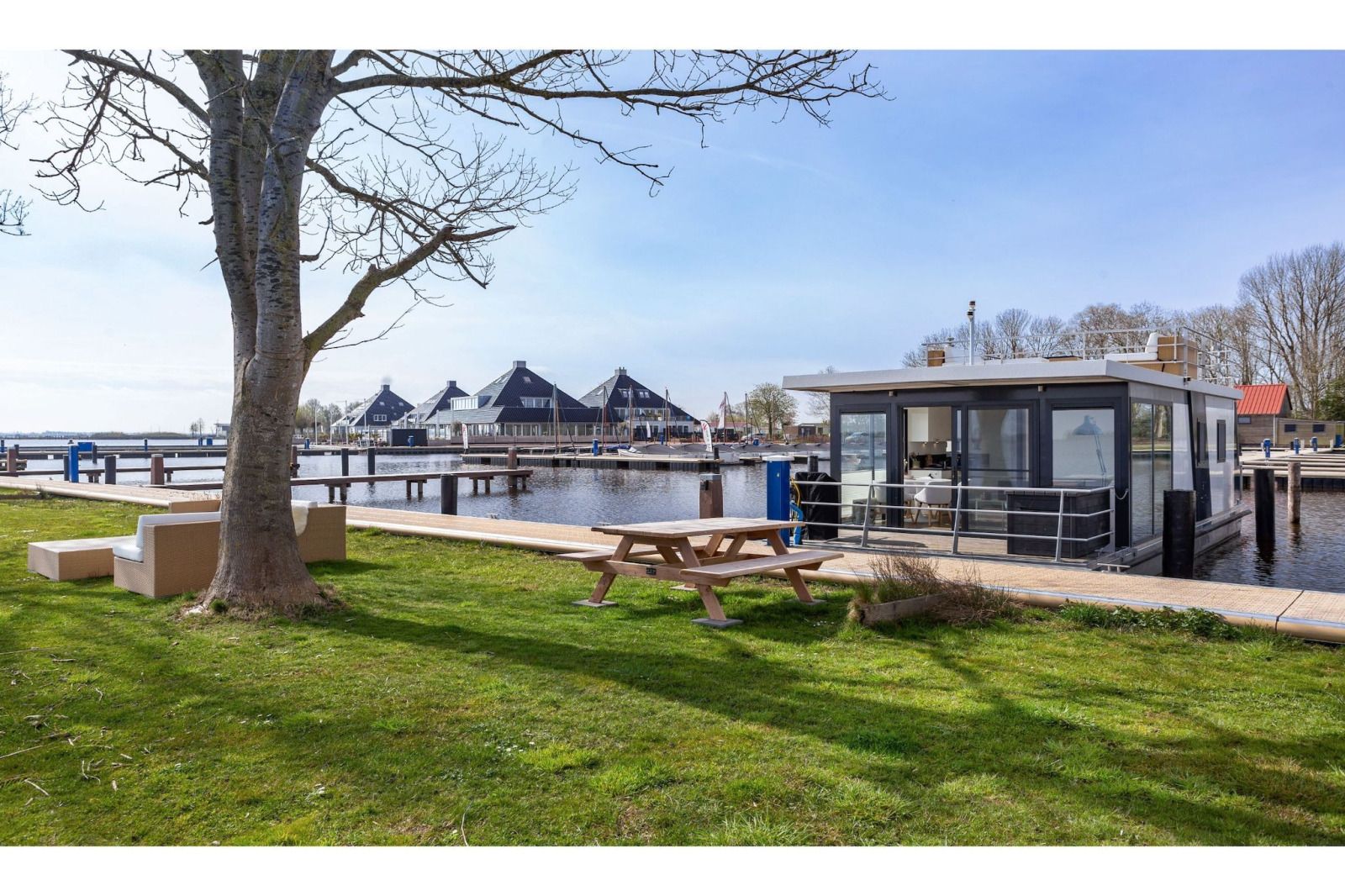 Unterkunft 120601 - Ferienhaus Sneekermeer - Houseboat «Agua Dolce»